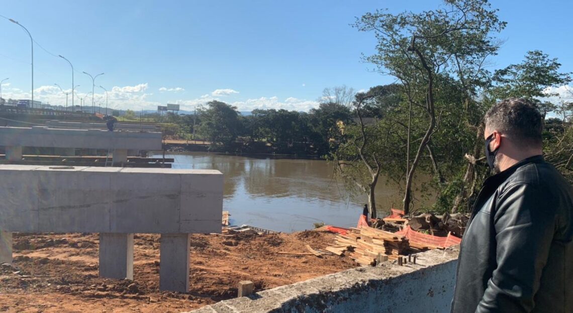 Issur Confere Obras De Duplica O Da Ponte Do Rio Dos Sinos